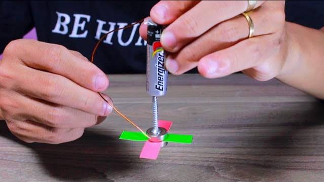 EASY SCIENCE EXPERIMENTS THAT WILL AMAZE YOUR KIDS смотреть онлайн