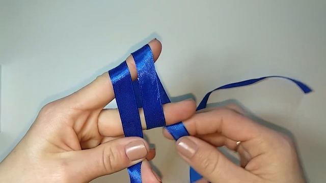 БАНТИКИ из Лент | 3 СПОСОБА | Бант на вилке | Бант на пальцах | DIY Ribbon BOWS tutorial смотреть онлайн