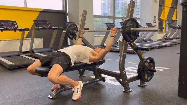 Жим лёжа смотреть онлайн