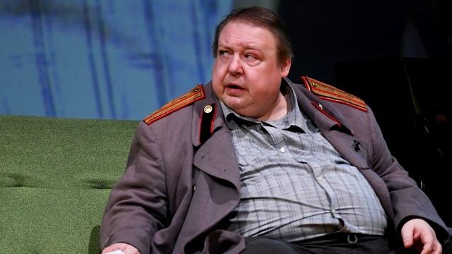 ПРАВДА ЛИ, ЧТО СЕМЧЕВ УВЕЛ ДЕВУШКУ У СВОЕГО СЫНА И РАДИ НЕЕ ПОХУДЕЛ НА 100 КГ смотреть онлайн
