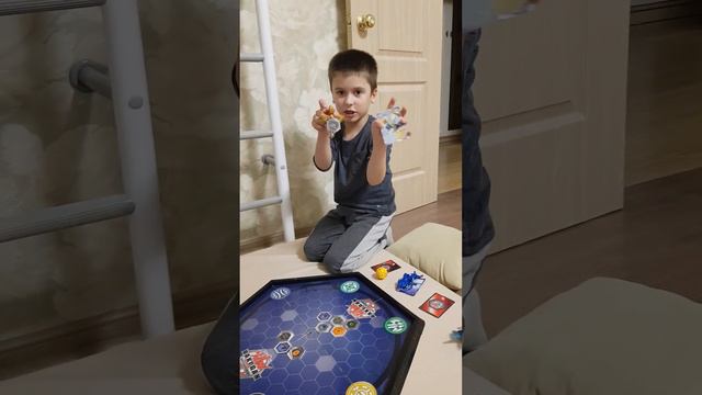 Бакуган-бой, игра в бакуганы смотреть онлайн