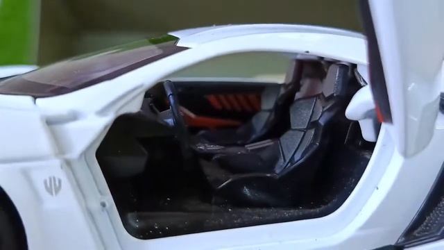 Box Full Of Cars, Tata, Alfa Romero, Lada, Renault, Porsche, Honda, Opel, Nissan, Jaguar #40 смотреть онлайн