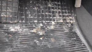 Резиновые коврики в салоне автомобиля. Обзор ковриков "Сетка". Коврики в багажник