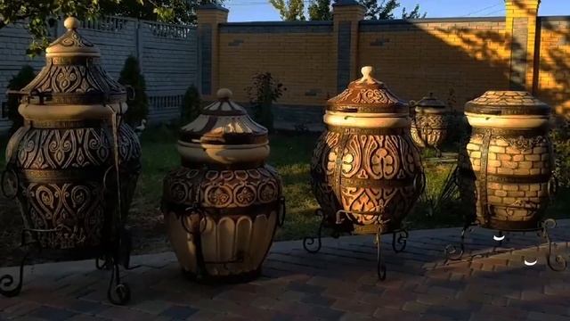 Уникальная коллекция тандыров в Израиле . Танды́р — печь-жаровня, мангал особого вида смотреть онлайн