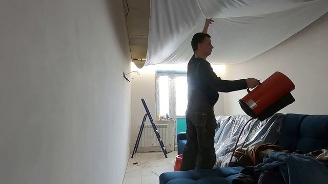 Как установить скрытый карниз с подсветкой в натяжной потолок, который понравится заказчику смотреть онлайн