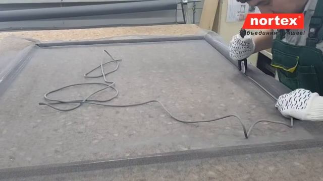 Изготовление москитной сетки VSN®. Вставная сетка Нортекс.