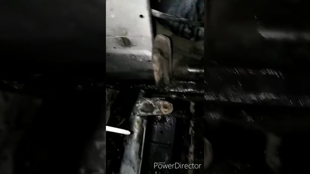 Замена радиатора охлаждения двигателя Волга смотреть онлайн
