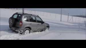 НИВА 2121, ШЕВРОЛЕ НИВА vs МИЦУБИСИ ПАДЖЕРО по снегу