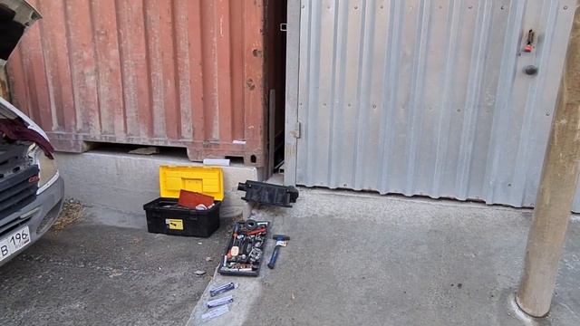 Замена свечей накала на Спринтере. Ставлю оригинал. смотреть онлайн