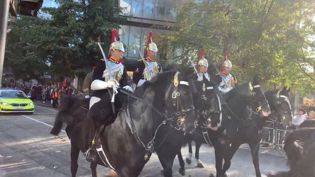 Lord Mayor's Show3 смотреть онлайн