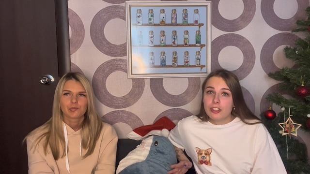 Подружки вышивают. Отвечаем на вопросы. смотреть онлайн