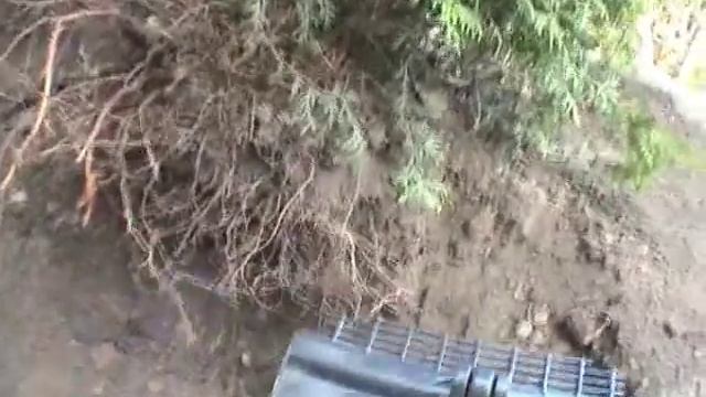 VIDEO #1. Hecke ausgraben mit Modellradlader Volvo L 220 E Teil 1 смотреть онлайн