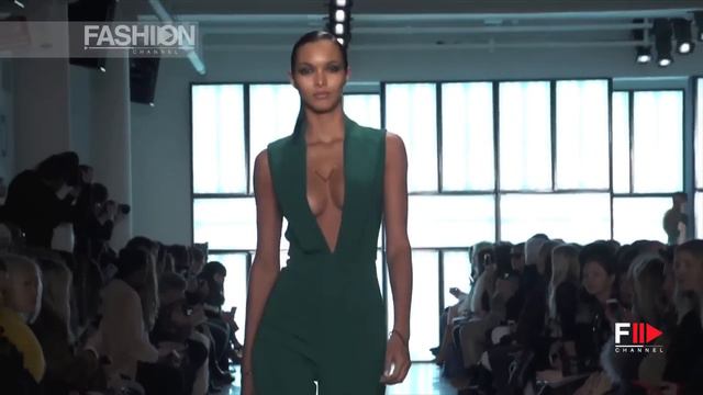 LAIS RIBEIRO Model 2020 - Fashion Channel смотреть онлайн