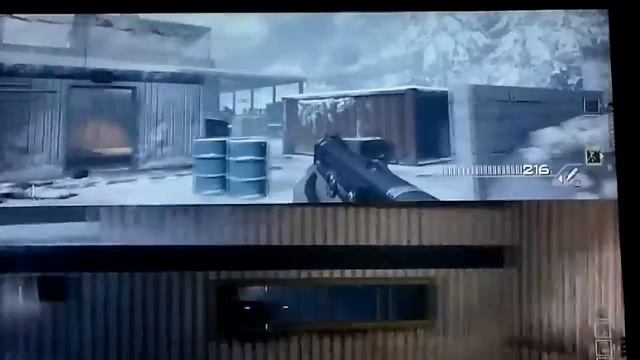 Multiplayer MW2 W/Brother Split Screen Xbox 360 (Old Video) смотреть онлайн