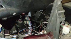 замена реле поворотов на Ниву