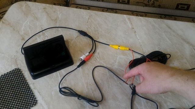 Подключение камеры заднего вида к монитору