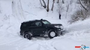 Зарубились в Володарском карьере Митсубиши Паджеро 4 vs Тойота Прадо 150