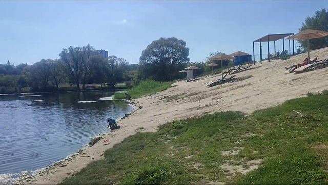 Сентябрь, а мы загораем 21.09.23. смотреть онлайн