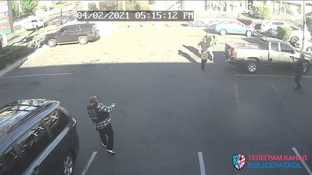 23 летний монстр / Применение оружия полицией смотреть онлайн