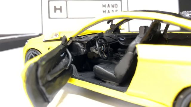Слепил BMW M4 из пластилина, сделал своими руками смотреть онлайн