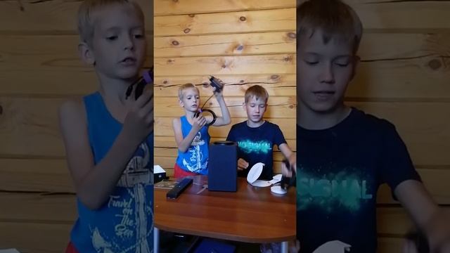 Обзор на Яндекс станция макс с голосовым помощником Алиса. смотреть онлайн