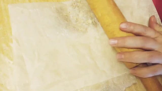 #Украина #Славянск Лайфак от меня ?? Как измельчить грецкие орехи без ножа и электроприборов??? смотреть онлайн