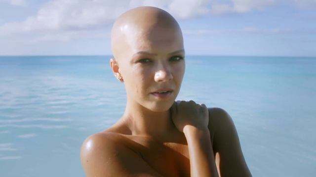 Get To Know SI Swimsuit Model Christie Valdiserri смотреть онлайн