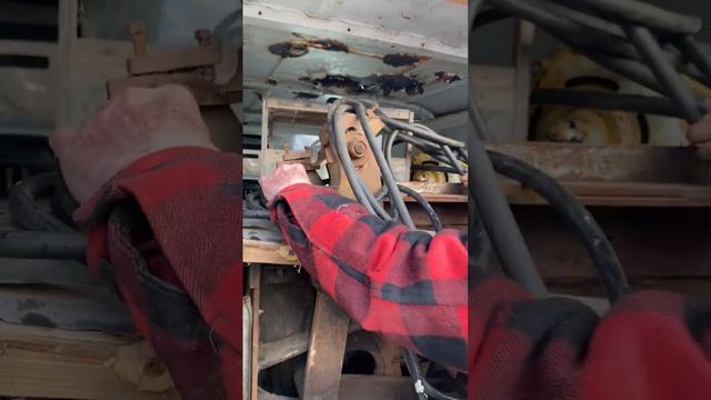 Eric's "new" gift! смотреть онлайн