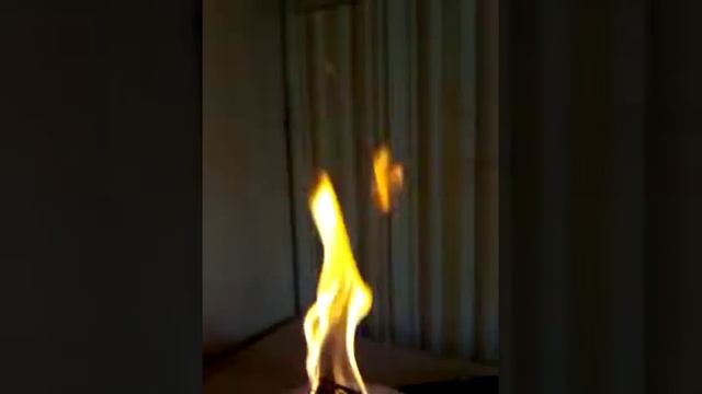 Эксперимент : поджигаю башню из спичек смотреть онлайн