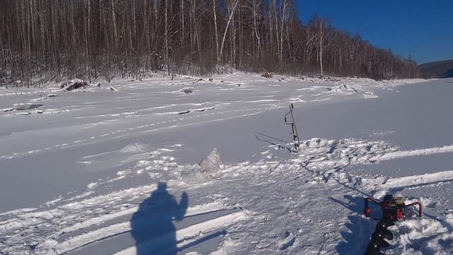РЫБАЛКА НА ТЫРМЕ ЗИМОЙ смотреть онлайн