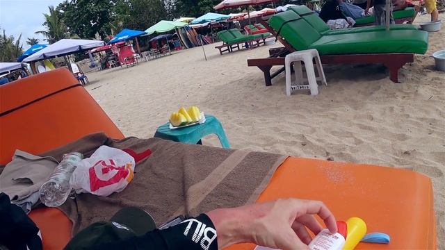 ТРЭШ!!!КАК Проводить время на BALI..СерФинг Как нужно падать смотреть онлайн