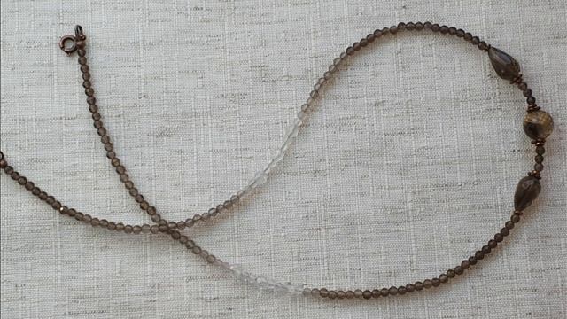 Тонкая нить раухтопаза или Долой фурнитуру! смотреть онлайн