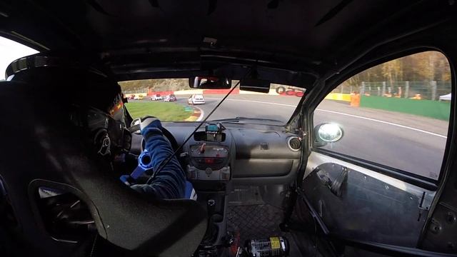RACE Start 24H2CV 2019 Spa Francorchamps C1 from P39 to P4 Onboard - Daan Arrow смотреть онлайн