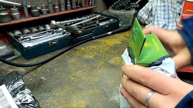 В мастерской... / посылки / Jawa 634 смотреть онлайн