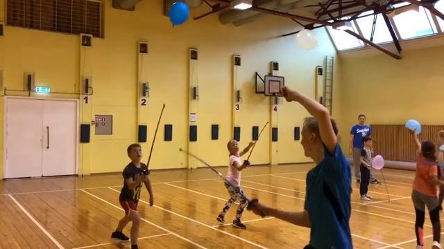 Детская фехтовальная тренировка смотреть онлайн