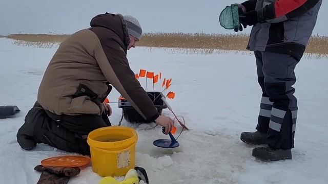 Рыбалка на Ладоге . Река Свирь . На три дня !!! смотреть онлайн