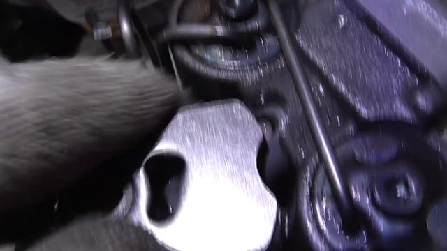 Распил компрессора холодильника и почему компрессор "плюется" маслом. смотреть онлайн