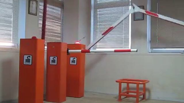 Скоростной шлагбаум ФАНТОМ УЛЬТРА.mp4 смотреть онлайн