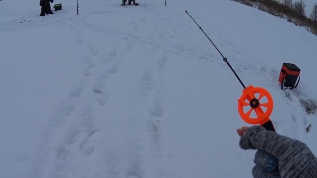 Ловля крупного ротана на блесну. Хороший клев. Зимняя рыбалка 2018-2019 смотреть онлайн