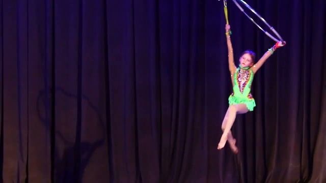 New Year's Сarnival 2017 - Circus studio "Firebird" смотреть онлайн