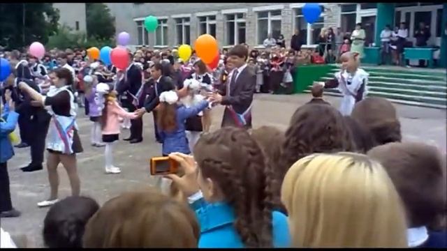 Выпускникам 11 класса посвящается смотреть онлайн