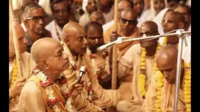 At Least Two Compulsory Fastings in a Month - Prabhupada 0668 смотреть онлайн