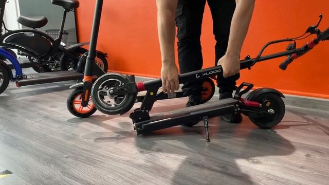 Как сложить электросамокат - KUGOO M2 PRO, KUGOO HX PRO, KUGOO S3 PRO, KUGOO X1, KUGOO M2, KUGOO M4 смотреть онлайн