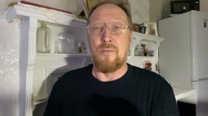 Роберт Рождественский . Память за прошлое держится крепко