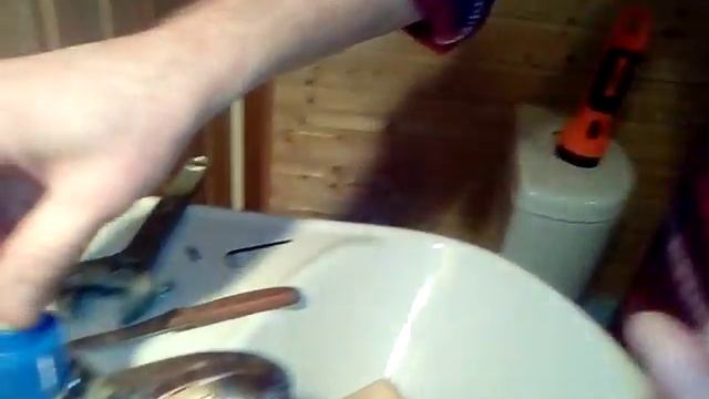 Ремонт смесителя. Замена картриджа. смотреть онлайн