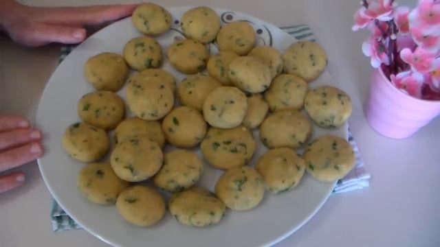 En Lezzetli Patates Köftesi Tarifi (Kolay Köfte Tarifleri) смотреть онлайн