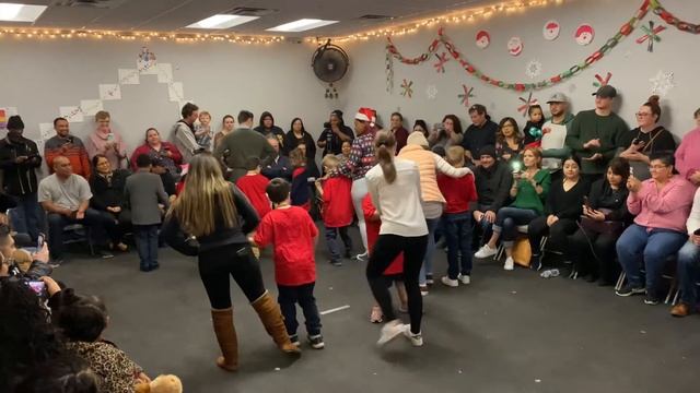 AZ Autism Charter Schools - 2019 Holiday Showcase - Elementary Campus - Tango смотреть онлайн