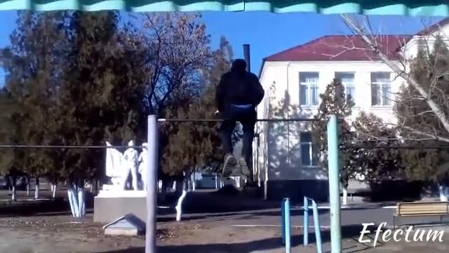 Самые красивые элементы на турнике на мой взгляд смотреть онлайн