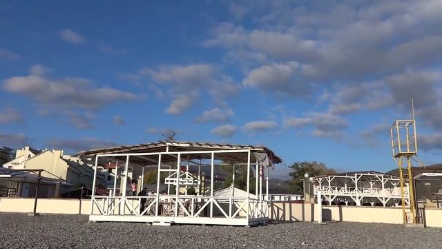 Лазаревское, ноябрь 2015 год. Погода t +17°C как праздник. День Независимости России. смотреть онлайн