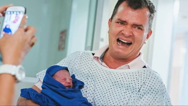 Доктор, а второй ребенок не от меня? Роды двойняшек, один из которых — чернокожий. смотреть онлайн